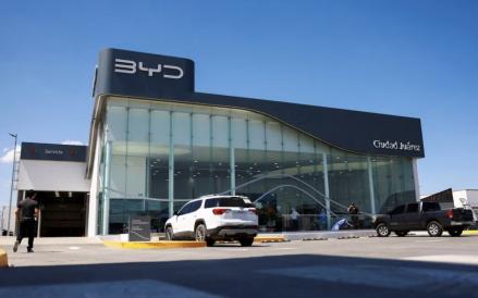 BYD dan Tesla Diprediksi Rugi Besar Imbas Tarif yang Diusulkan Meksiko terhadap China (FOTO:Dok Laman Reuters)
