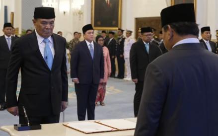 Reshuffle Kabinet: Prabowo Lantik Djamari Chaniago Jadi Menko Polkam Gantikan Budi Gunawan (Biro Setpres)