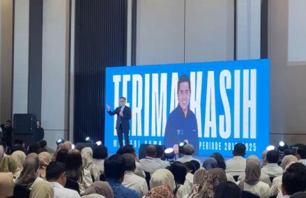 Dony Oskaria Puji Erick Thohir sebagai Legenda di BUMN. (Foto Tangguh/IMG)