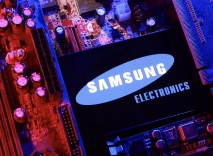 Saham Samsung dan SK Hynix Melonjak usai Kesepakatan Chip OpenAI (FOTO:Dok Laman Reuters)