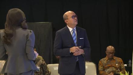 Rosan Bocorkan Ada Dua Investor Besar Garap Hilirisasi Kelapa