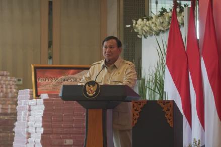 Prabowo Sebut Uang Sitaan Rp13 Triliun dari Kasus Korupsi CPO Bisa Renovasi 8.000 Sekolah. (Foto: Arief Julianto/Inews Media Group)