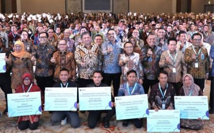 BRI menggelar Akad Massal KUR bagi 800 ribu debitur dan peluncuran Kredit Program Perumahan (KPP) di Surabaya, Jawa Timur. (Foto: Dok. BRI)