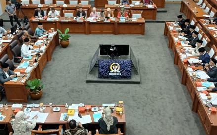 Lapor ke DPR, Kemenhaj Masih Seleksi Maskapai Penerbangan Haji