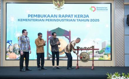 Pasar Global Penuh Ketidakpastian, Menperin Luncurkan Strategi Baru Industrialisasi Nasional. (Foto: Inews Media Group)