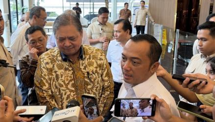 IHSG Kembali Melemah, Istana dan Airlangga Minta OJK Reformasi Regulasi Bursa (FOTO:Dok Anggi)