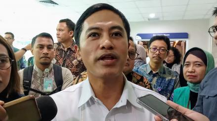 Wamenkes: Rumah Sakit Tidak Boleh Menolak Pasien Cuci Darah Meski PBI BPJS Sedang Direaktivasi. (Foto Niko/IMG)