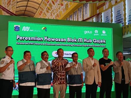 GOTO Beli Naming Rights Blok M Hub dari MRT