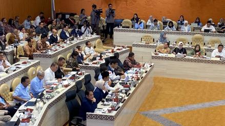 54 Juta Jiwa Belum Dapat PBI Jaminan Kesehatan, Mensos: 15 Juta yang Mampu Justru Menerima. (Foto: Achmad Al Fiqri/iNews Media Group)