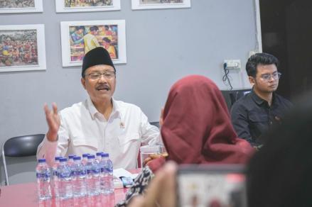 Kemensos Gandeng YLKI untuk Tindak Lanjut Aduan Kepesertaan PBI-JK yang Dinonaktifkan. (Foto: MNC Media)