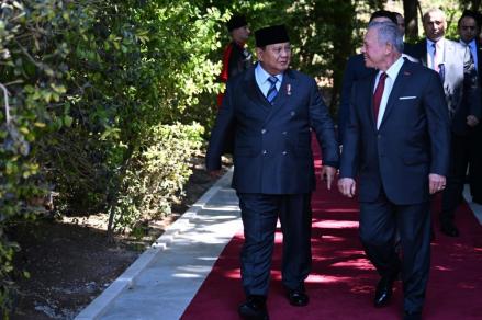 Bertemu Raja Abdullah II, Prabowo Jelaskan Peran Indonesia di Board of Peace. Foto: iNews Media Group.