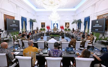 Prabowo Dengar Masukan Situasi Geopolitik Terkini saat Bertemu Mantan Presiden dan Eks Menlu