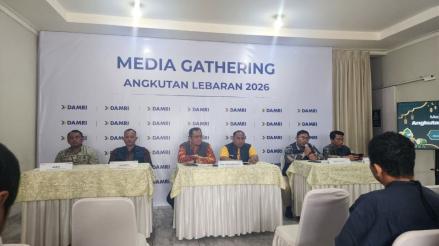 Damri Buka Rute Jakarta-Bali, Tiketnya Dijual Mulai Rp590 Ribu. (Foto: Iqbal Dwi Purnama/iNews Media Group)