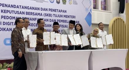 Indonesia Akhirnya Punya Pedoman Resmi Pembelajaran AI, SKB-nya Diteken Tujuh Menteri. (Foto: MNC Media)