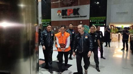 KPK: Bupati Cilacap Peras SKPD untuk THR, Ada yang Sampai Pinjam Uang. (Foto: iNews Media Group)