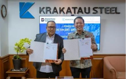 PT Krakatau Steel (Persero) Tbk atau KS (KRAS) meneken perjanjian pasokan jangka panjang dengan PT Kerismas Witikco Makmur beserta grup usahanya. (Foto: Ist)