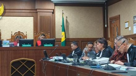 Sidang Korupsi Chromebook Berlanjut, Saksi Ahli Sebut Laptop Pilihan Nadiem Kemahalan.(Foto: MNC Media)