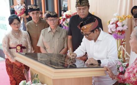 PT Medikaloka Hermina Tbk (HEAL) membuka Rumah Sakit (RS) di Kabupaten Badung, Bali, sejalan dengan rencana ekspansi perseroan ke luar Jawa. (Foto: Ist)