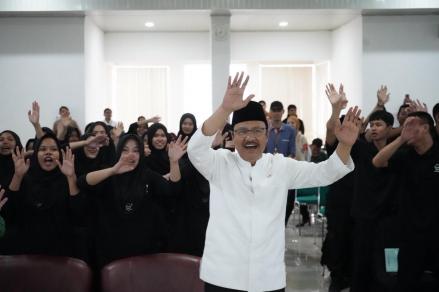 Mensos Sebut Prabowo Targetkan Siswa Sekolah Rakyat Capai 100 Ribu di 2027. (Foto: Dok. Kemensos)