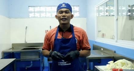 Dari Dapur MBG, Santri Yatim Ini Bisa Hidupkan Ekonomi Keluarga (FOTO:Dok Ist)