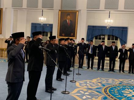 Prabowo Lantik Enam Pejabat Baru, Ada Qodari hingga Hasan Nasbi (FOTO:Dok Ist)