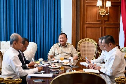 Bahlil Dipanggil Prabowo, Tegaskan Pasokan BBM Stabil Meski Dua Bulan Konflik Timur Tengah