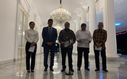 BI berkomitmen menjaga nilai tukar rupiah yang tengah tertekan mulai dari intervensi pasar hingga membatasi pembelian dolar. (Foto: iNews Media/Anggie Ariesta)