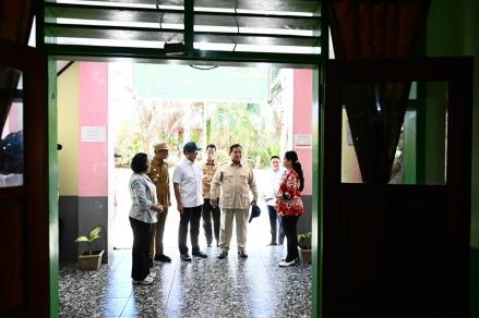 Puskesmas Miangas Belum Direnovasi Sejak Era Soeharto, Prabowo Janji Perbaiki Segera. (Foto: iNews Media Group)