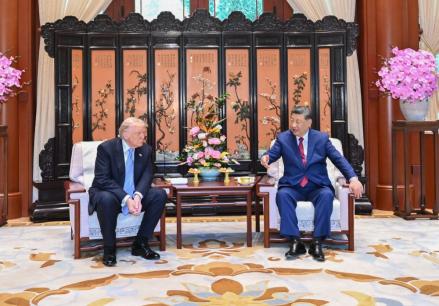 Trump Akhiri Lawatan ke China, Undang Xi Jinping Kunjungi AS. (Foto: Xinhua)