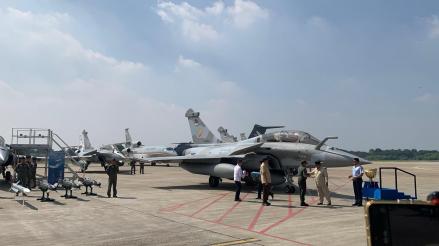 Prabowo Serahkan Sederet Pesawat Tempur ke TNI. Ada Rafale, Falcon, hingga Airbus. (Foto: Sekretariat Kabinet)