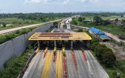 Penataan Ruas Tol Jakarta-Cikampek II Selatan, Jasamarga Bongkar Gerbang Tol Sadang