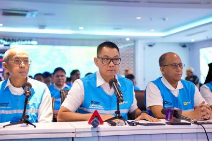 Dirut PLN Beberkan Penyebab Listrik Padam Massal di Sumatera
