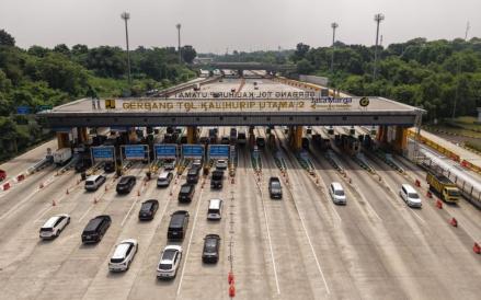 Jasa Marga Catat 98 Ribu Kendaraan Kembali ke Jakarta Via Tol Cikupa hingga Cikunir