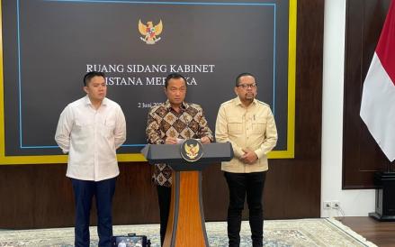 Presiden Prabowo Subianto mengangkat Nanik S. Deyang sebagai Kepala Badan Gizi Nasional (BGN) yang baru. (Foto: iNews Media/Binti Mufarida)