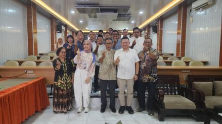 Perkuat Literasi Keuangan Guru, MNC Sekuritas Gelar Edukasi Pasar Modal di SMAN 46 Jakarta. Foto: MNC Sekuritas.