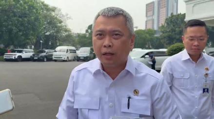 Prabowo Panggil Menhub ke Istana, Bahas Tarif Batas Atas Tiket Pesawat? (Foto Binti M/IMG)
