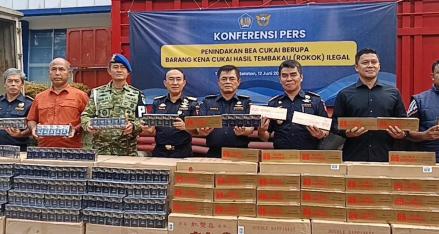 Rokok Ilegal Asal China Masuk RI, Modusnya Disamarkan dengan Pakan Ternak