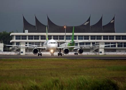 Pengembangan Bandara Minangkabau Ditargetkan Rampung 2027, Bisa Tampung 5,7 Juta Penumpang. (Foto: iNews Media Group)