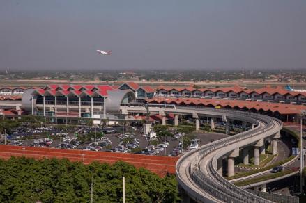 Angkasa Pura Targetkan Pengembangan Empat Bandara di 2026, Termasuk Ngurah Rai dan Soetta. (Foto: iNews Media Group)