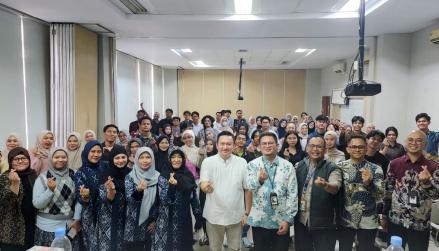 MNC Sekuritas Edukasi Investasi Syariah dan Perlindungan Konsumen di UNIS Tangerang. (Foto: Doc Motion Trade)