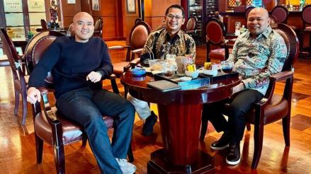 Gandeng TransJakarta, BAIK Bahas Optimalisasi Ekosistem Ritel dan Logistik di Halte (foto: iNews Media Group)