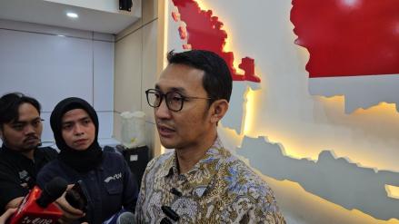 OTT Bupati Sukoharjo Etik Suryani, KPK Amankan 9 Orang ke Jakarta. (Foto: MNC Media)