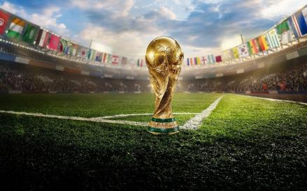 Piala Dunia, ajang kompetisi akbar sepak bola yang mempertemukan negara-negara terbaik, berpotensi semakin mahal untuk dinikmati penggemar. (Foto: Dok. FIFA)