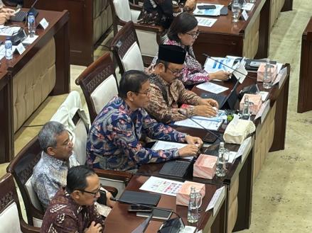 Purbaya Beberkan Alasan Tarik Ulur Dana SAL Rp400 Triliun di Bank Himbara. (Foto: Anggie Ariesta/iNews Media Group)
