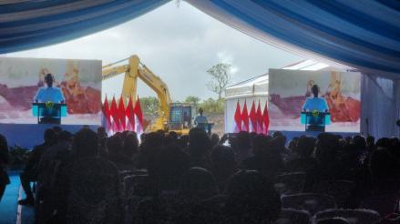 Proyek Blok Masela Senilai Rp390 Triliun Resmi Dibangun, Bakal Serap 13 Ribu Tenaga Kerja Lokal. (Foto: Iqbal Dwi Purnama/iNews Media Group)