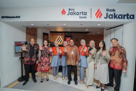Wagub DKI Jakarta Perintahkan Bank Jakarta Sediakan ATM di Semua Rusun. (Foto: Dok. Bank Jakarta)