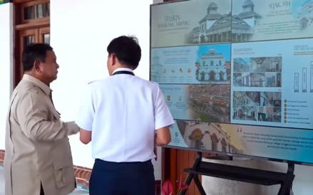 Prabowo Tanyakan Kondisi Lawang Sewu saat Tinjau Stasiun Semarang Tawang
