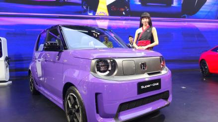 Honda Luncurkan Mobil Listrik B2C Super-ONE, Dipasarkan Terbatas di Indonesia. (Foto: MNC Media)