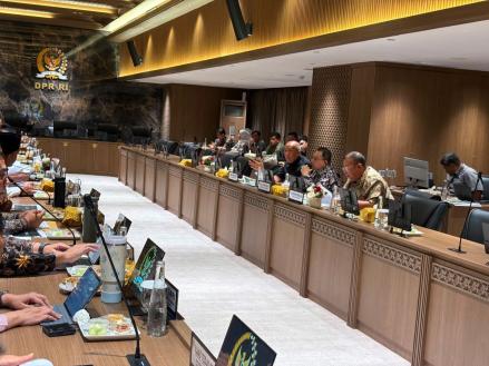 Dasco Panggil Sejumlah Menteri ke DPR, Bahas Konflik Agraria. (Foto: Felldy Utama/iNews Media Group)