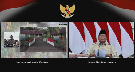 Sebanyak 3.395 Jembatan Berhasil Dibangun, Prabowo Apresiasi Upaya TNI-Polri. (Foto: YouTube/Sekretariat Presiden)